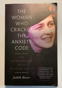 The Woman who Cracked the Anxiety Code by Judith Hoare (book cover) - about self help books